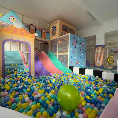 484090787_637997178987086_1718613965179064248_n