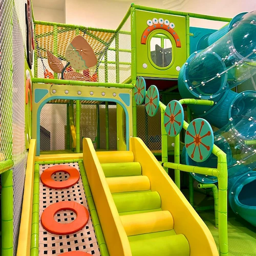 485006165_639325452187592_6161420859815342395_n